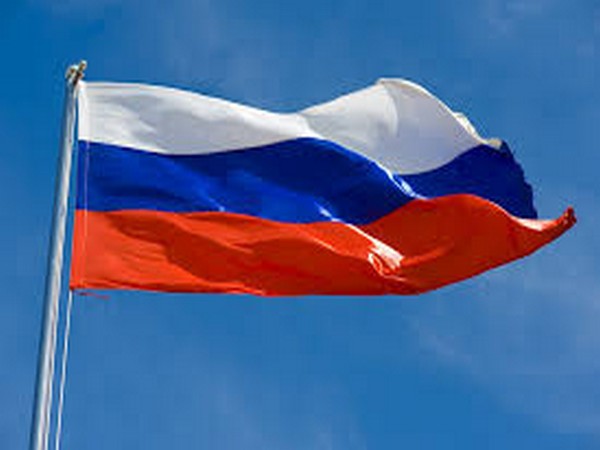 Russia's Su-27 scrambled to overtake US stealth planes over Black Sea