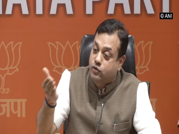Sidhu's Pak visit no less than a crime: BJP