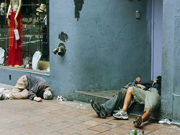 San Diego homelessness level drops on costly clean-up effort, mayor says