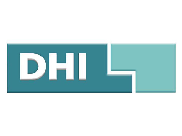 The DHI Technique for hair transplant is a revolutionary technique that makes the hair transplant procedure painless, safe and scar-free.