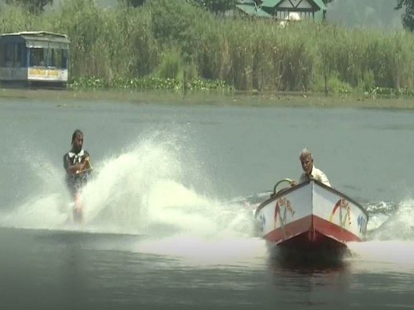 First water skiing instructor in Kashmir imparts professional training to youth in Dal Lake