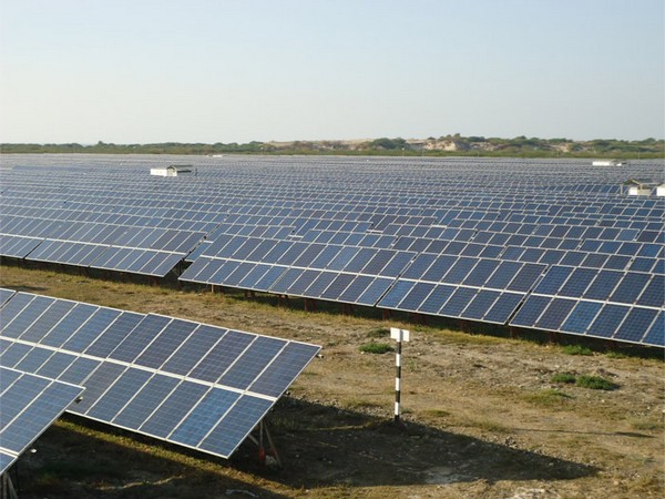 Tata Power Solar bags 300 MW project from NTPC