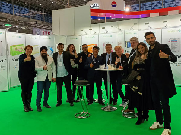 Team and Partner(s) representing SRAM and MRAM Group at MEDICA 2021