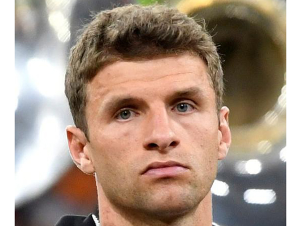 Thomas Muller: Bayern Munich forward suspended for Liverpool tie