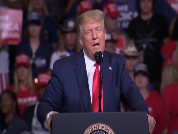 Trump to sign immigration bill to protect 'Dreamers'