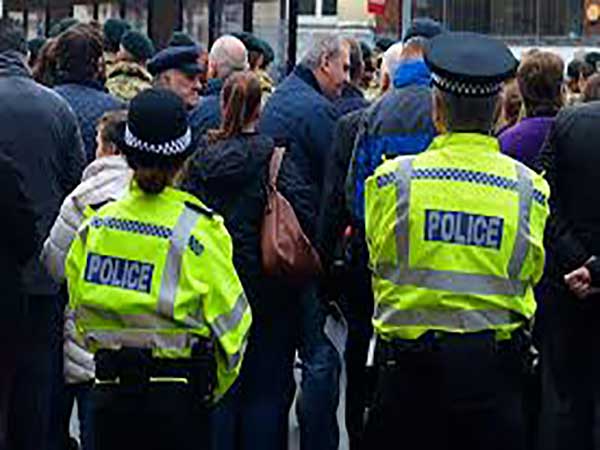 UK police force advertises unpaid digital forensics jobs that involve checking 'distressing imagery'