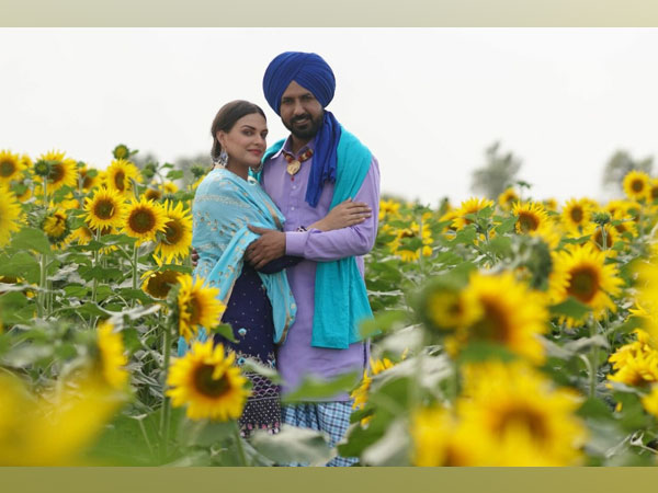 Shava Ni Girdhari Lal's trailer launch emotes various shades of love