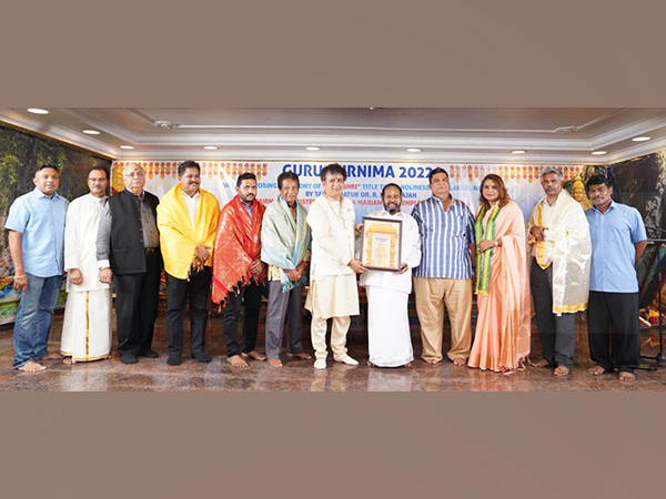 His Holiness Dr Palakkal Nagaraj conferred with the title of "Shri Shri" by Tan Sri Datuk Dr. R. Nadarajah
