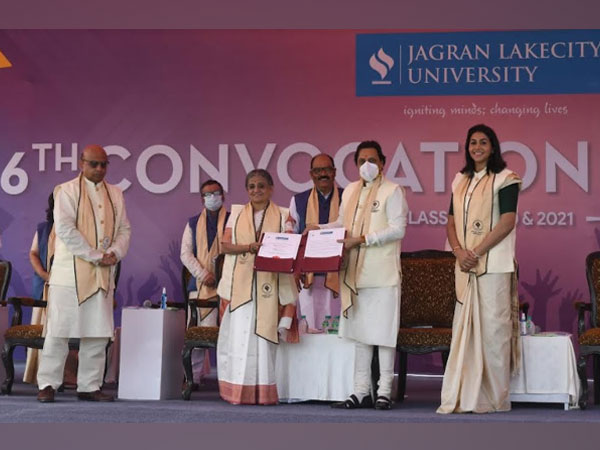 Jagran Lakecity University, Bhopal holds its Sixth Convocation Ceremony