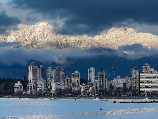 Vancouver Weather: Mild with scattered showers
