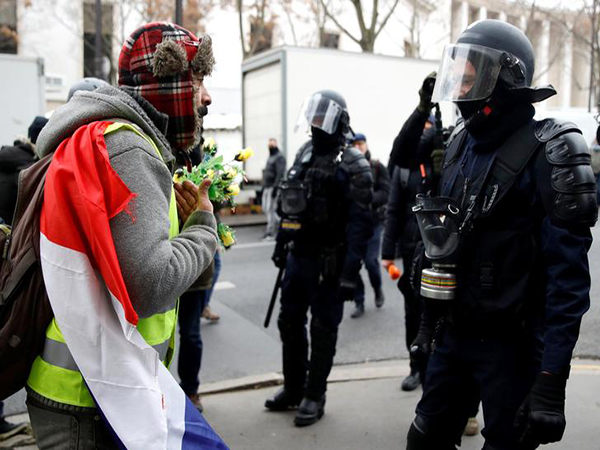 In Paris, 'Yellow Vest' Protests Cut Sharply Into Luxury Trade