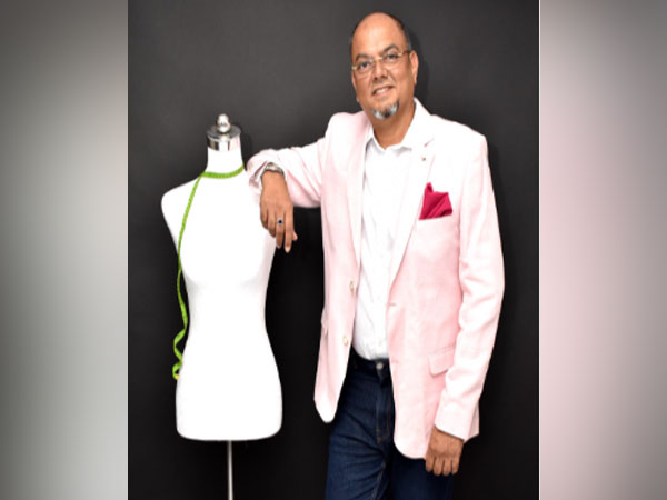 Yogesh Dalal inspires creativity in students at JD Institute of Fashion Technology