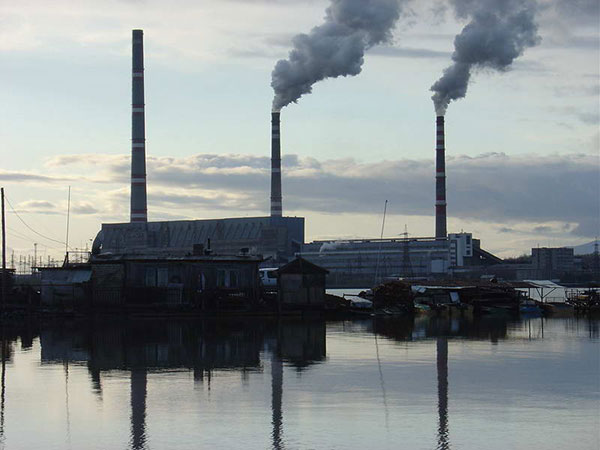 Washington eyes nation's first state carbon tax to combat global warming