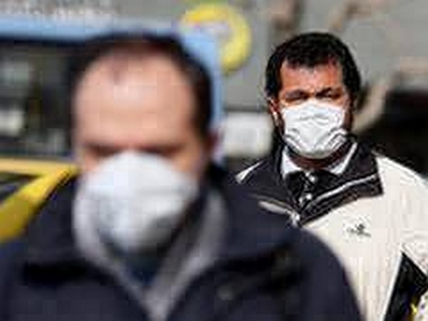 Coronavirus cases in US cross 100,000 mark