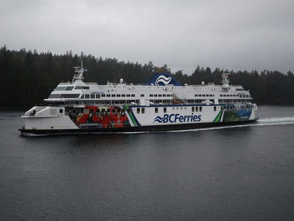 Vancouver Weather: Some snow, cold winds force ferry cancellations