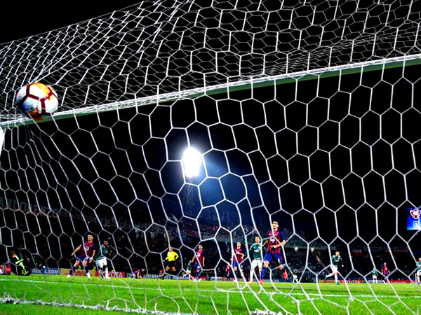 World Cup hangover lingers over Premier League kick-off