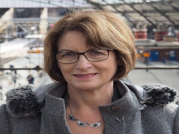 Veteran Labour MP quits party citing concerns over growth of antisemitism under Corbyn's leadership