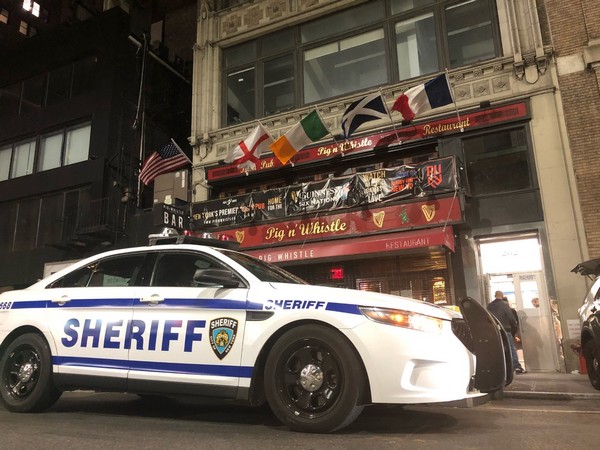 Officials shut down illegal party in Manhattan