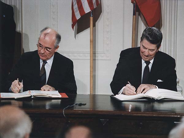 U.S. withdrawal from landmark nuclear pact casts shadow on int'l security