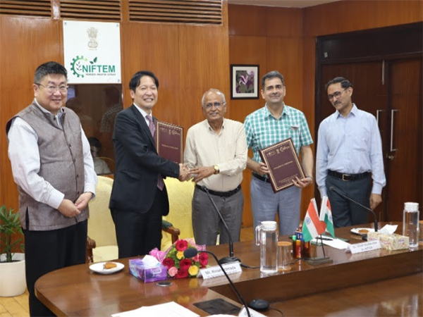Strategic MoU signed between Yakult Danone India Pvt Ltd and NIFTEM, Kundli in areas of education and knowledge sharing