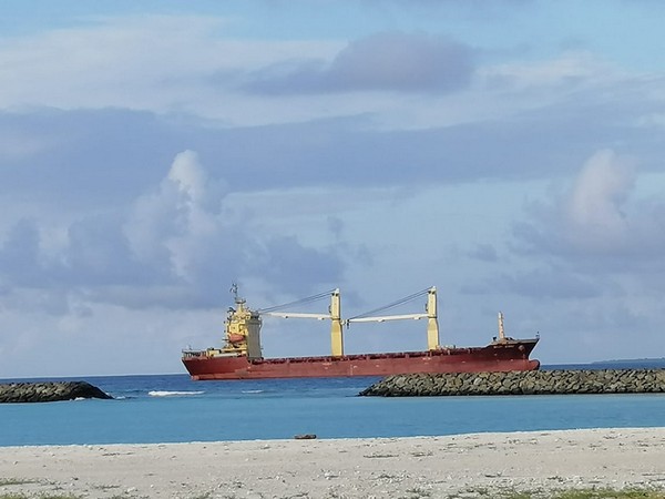 Cargo vessel MCP Linz reaches anchorage at Maldives' Kulhudhufushi