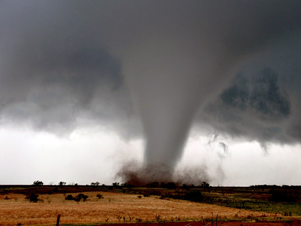 In case you missed it: Worst tornado in over 20 years strikes Washington state; Tropical cyclone pummels Australia