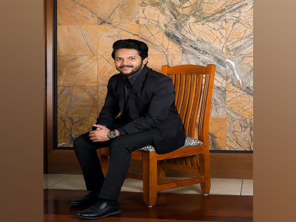 Meet young CEO of Vieroot Aditya Narayan, carrying his father Dr Sajeev Nair's legacy