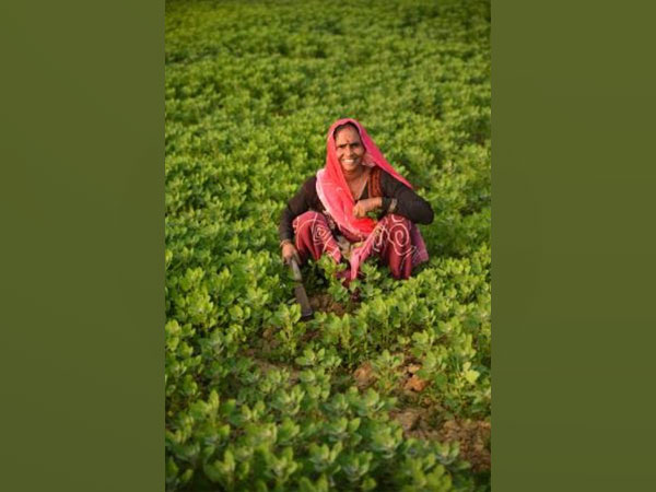 Dharti Mitr award aims to recognize the outstanding contributions of individual organic farmers
