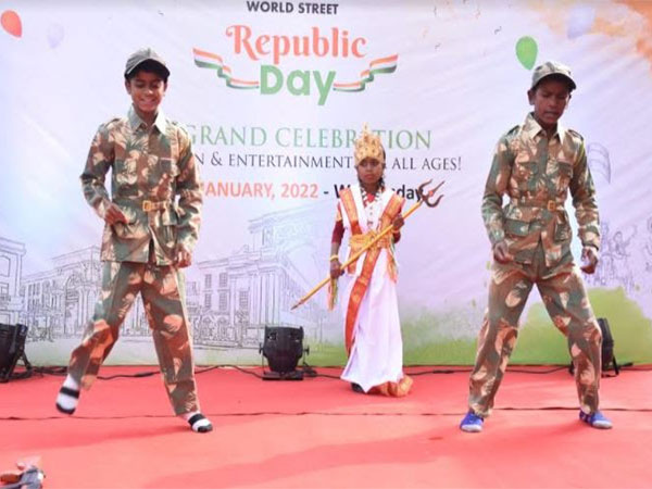 A patriotic act by the Children of Omaxe Foundation