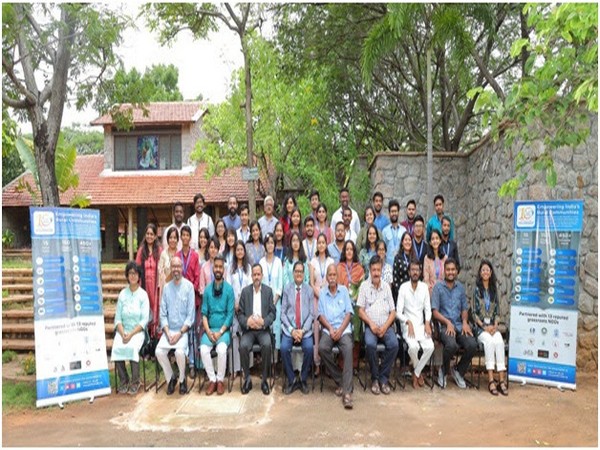SBI Youth for India Fellowship 2022-23 Batch flags off