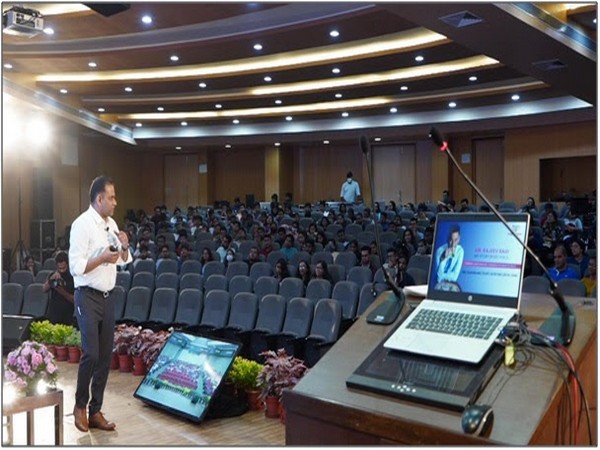 Rajeev Baid, MD, Evergreen Tea Group, shares his story with the newly admitted MBA students at IIM, Kozhikode