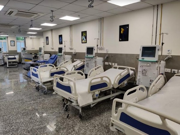Rotary Club initiative Machine Dialysis Centre was inaugurated at the Grand Port Hospital located at L M Nadkarni Marg, Wadala East, Mumbai