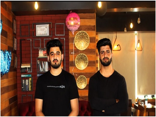 A 23 old Kashmiri turns a Bootstrapped Hyperlocal Platform into a Million Dollar Startup