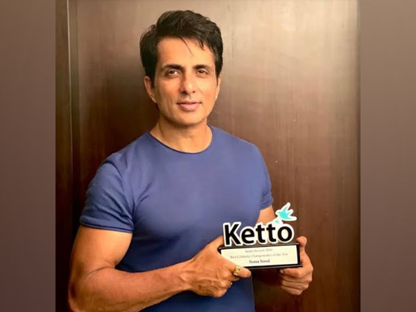 Sonu Sood winner of Ketto Awards 2020 Best Celebrity Changemaker