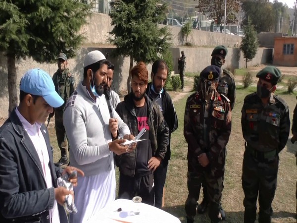 Pigeon flying competition organised by Indian Army in J-K's Baramulla