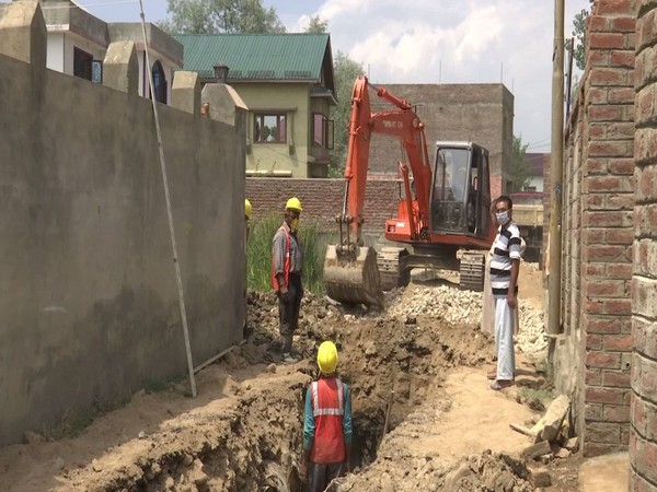 Construction of new drainage system funded by World Bank underway in Sringar