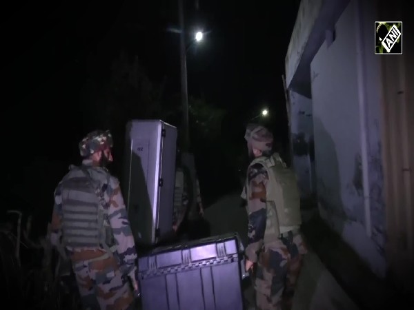 J-K: Security forces continue search operation in Saniyal area of Hiranagar