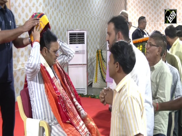 CM Bhajanlal Sharma exchanged Diwali greetings with people at CM residence in Jaipur