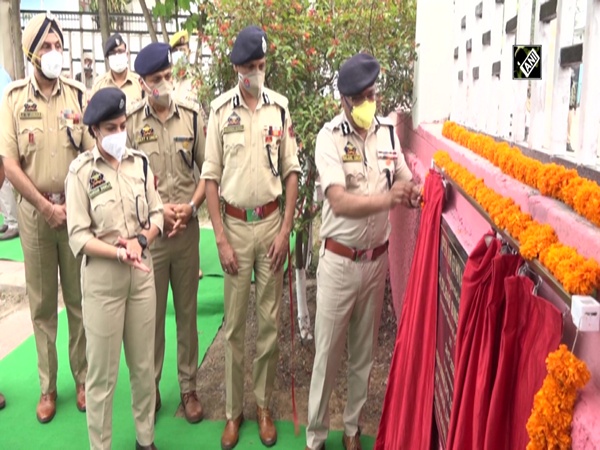 DGP Dilbag Singh inaugurates fitness gym at Housing Colony Park in J&K’s Udhampur
