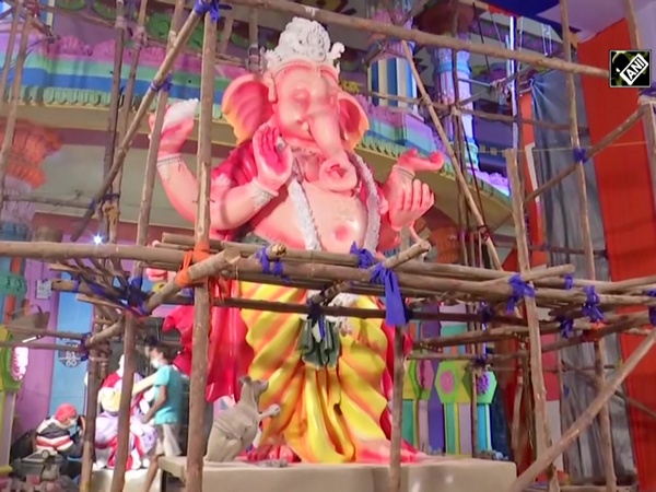Khairatabad Ganesha Association sets up 9-feet tall Dhanvantari Ganesh idol in Hyderabad
