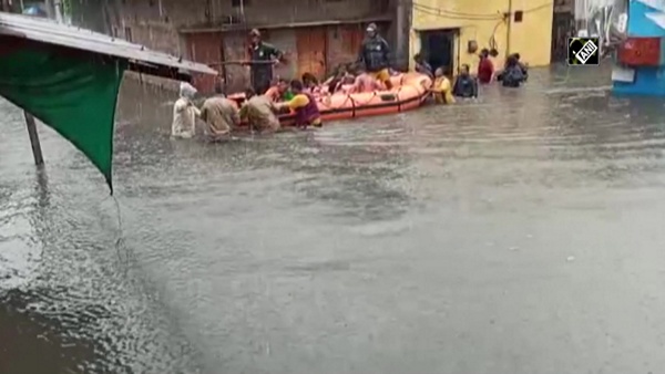 SDRF rescues locals stranded in flood-affected areas of Indore