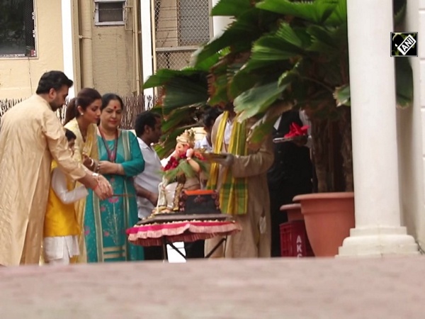 Actress Shilpa Shetty dances with family during Ganpati Visarjan