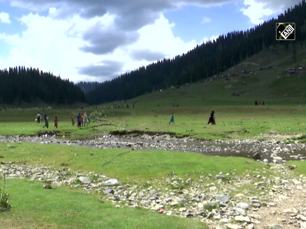 Road connectivity to Kashmir’s Bangus Valley to make tourist experience hassle free