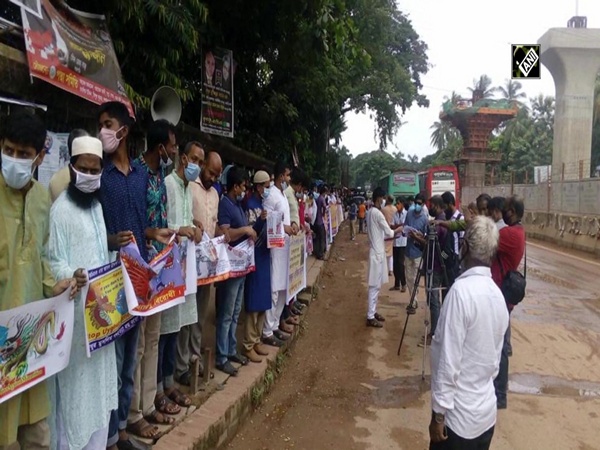 Massive protest held in Dhaka against China’s repression of Uighur Muslims