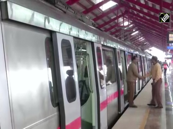 No entry in metro without thermal screening: Delhi Transport Minister