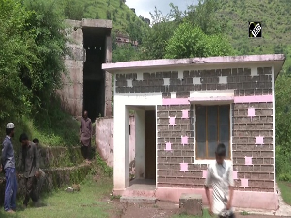 Locals residing near LoC in Poonch find safe haven in bunkers