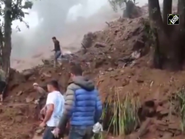 3 dead, dozens missing in massive Nepal landslide