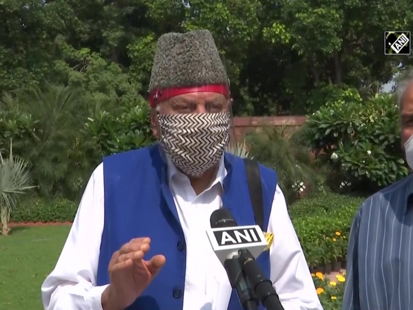 Happy that Army accepted the three boys killed in Shopian district were innocent: Farooq Abdullah