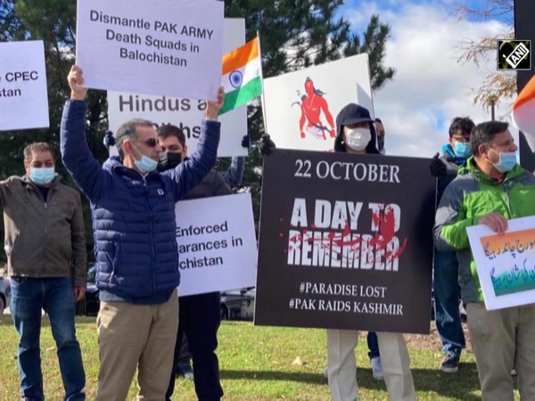Indian diaspora stages protest in Canada against Pakistan sponsored terrorism