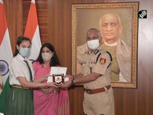 Commissioner of Police felicitates meritorious students of Delhi Police Public Schools